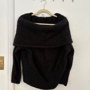 H&M Black Off-Shoulder Sweater